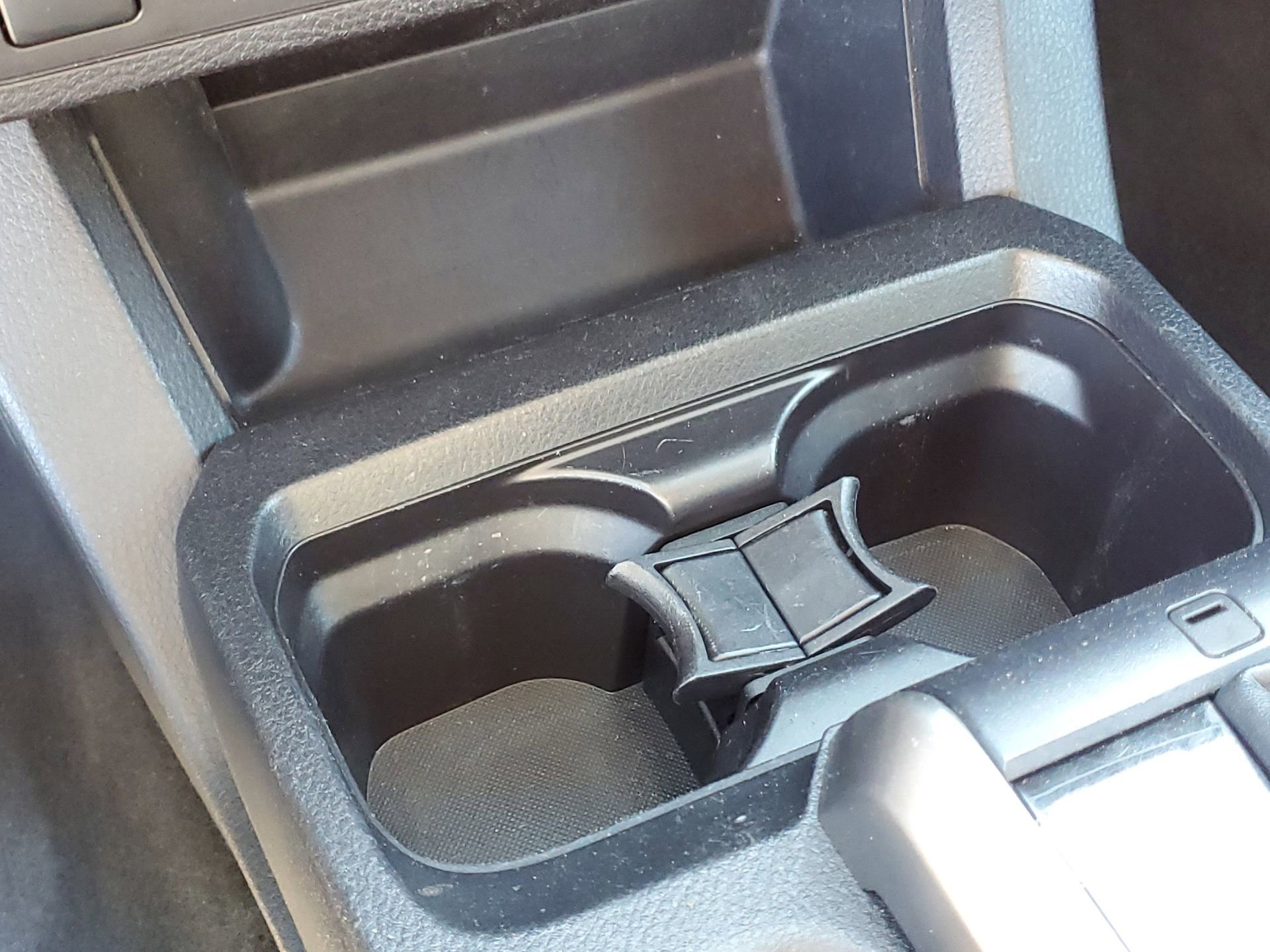 Used 2017 Toyota Tacoma SR5 w/ Tow Package image 26