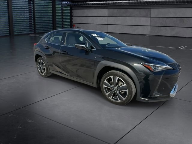 Certified 2022 Lexus UX 200 200 w/ Accessory Package (Z1) image 2