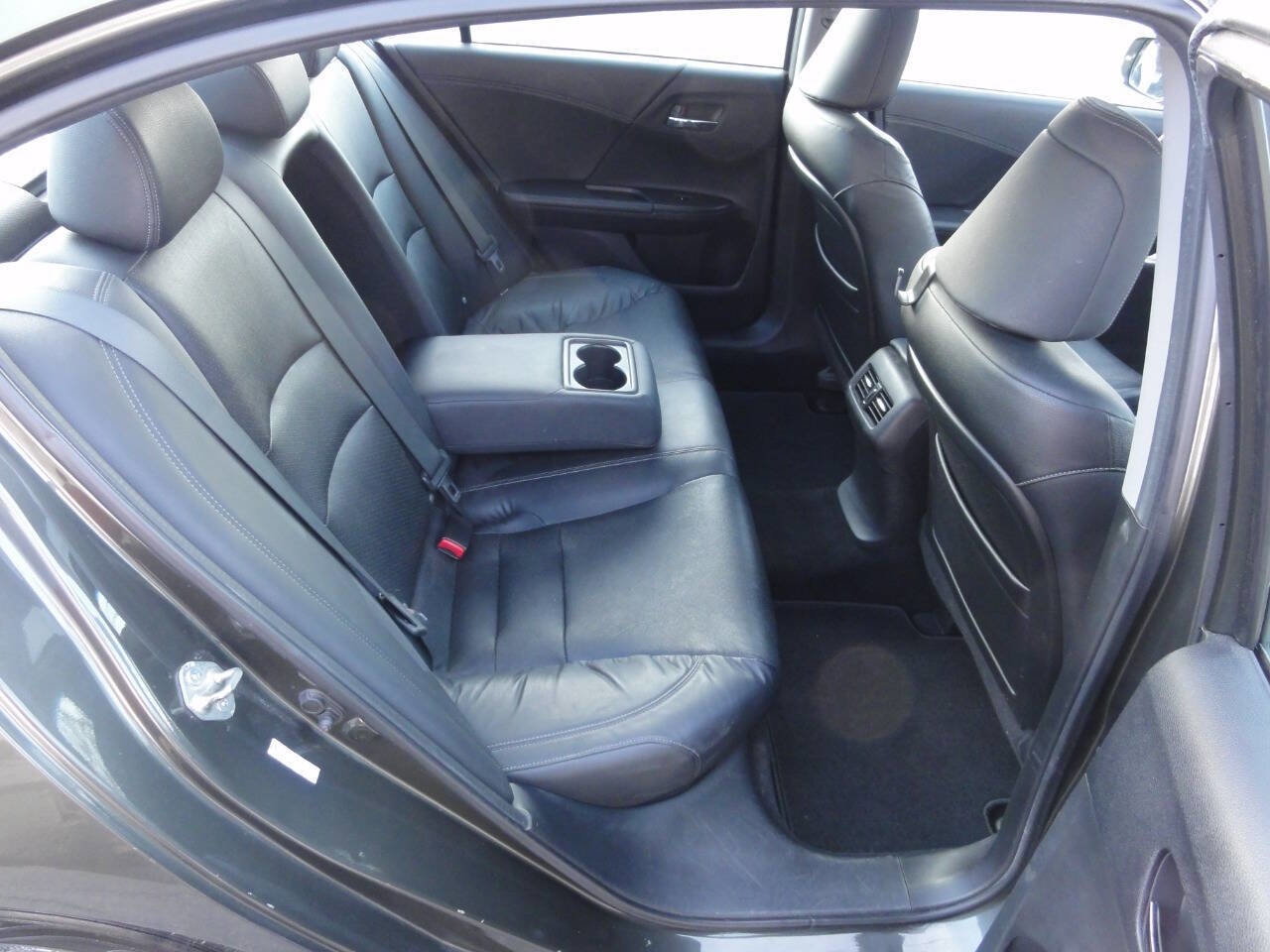 Used 2013 Honda Accord EX-L image 20