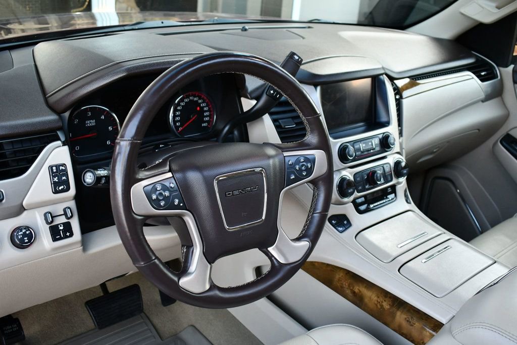 Used 2016 GMC Yukon Denali w/ Open Road Package image 41