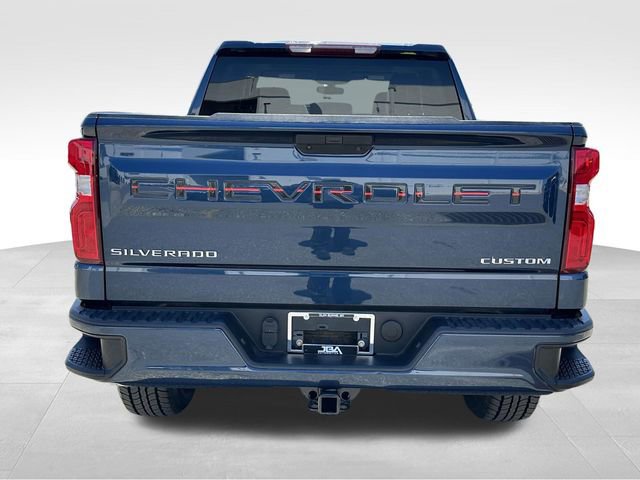 Used 2020 Chevrolet Silverado 1500 Custom w/ Custom Value Package AWD/4WD image 24