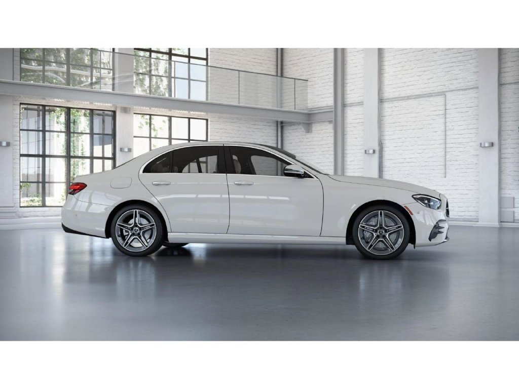 Used 2023 Mercedes-Benz E 350 4MATIC Sedan image 16