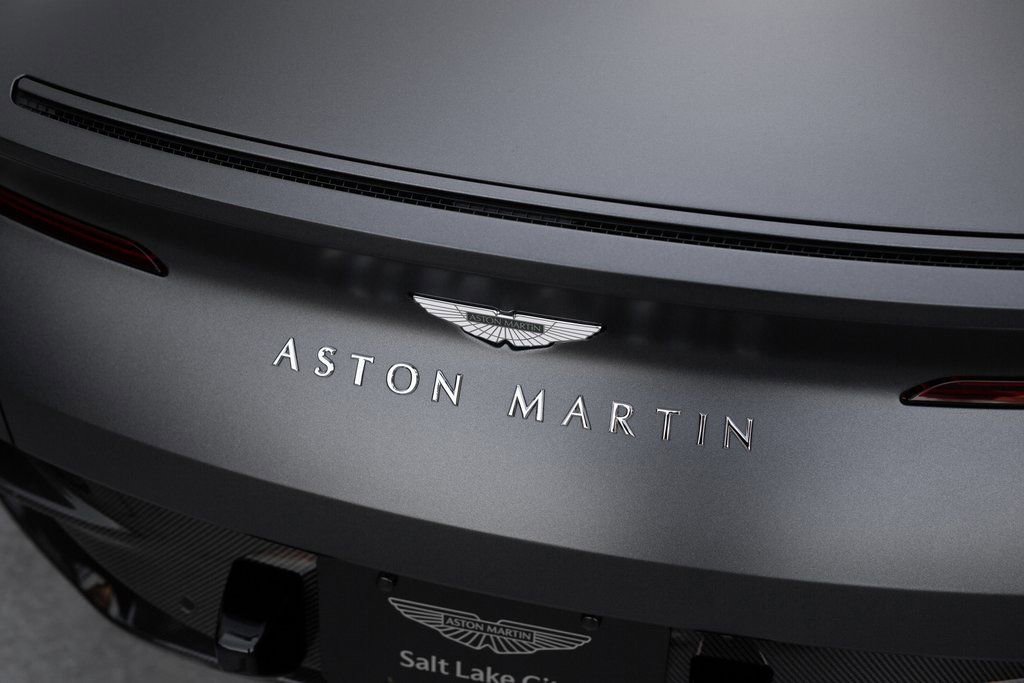 Used 2023 Aston Martin DB11 V12 image 26