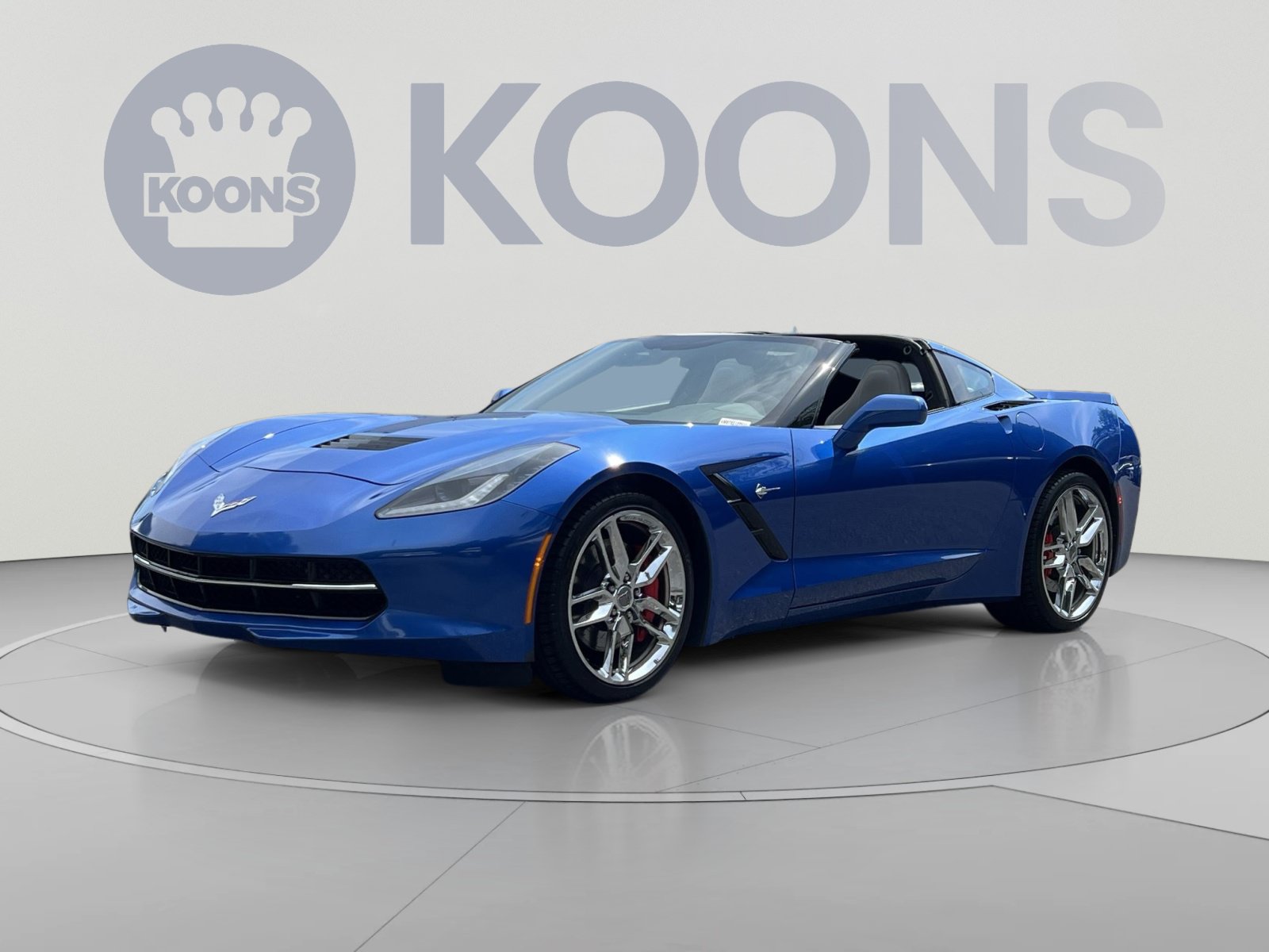 Used 2019 Chevrolet Corvette Stingray Coupe w/ Z51 1LT RWD image 1
