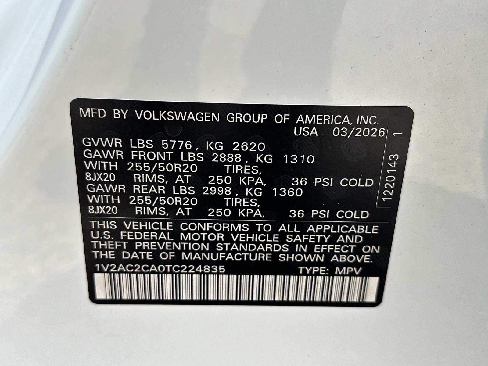 New 2026 Volkswagen Atlas Cross Sport SEL R-Line image 19