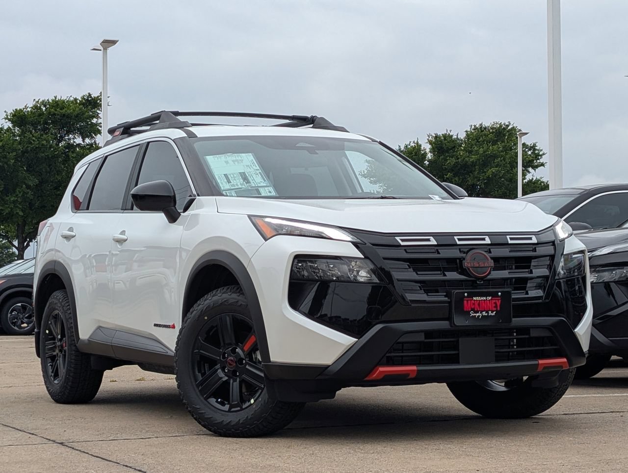 New 2026 Nissan Rogue SV AWD/4WD image 2