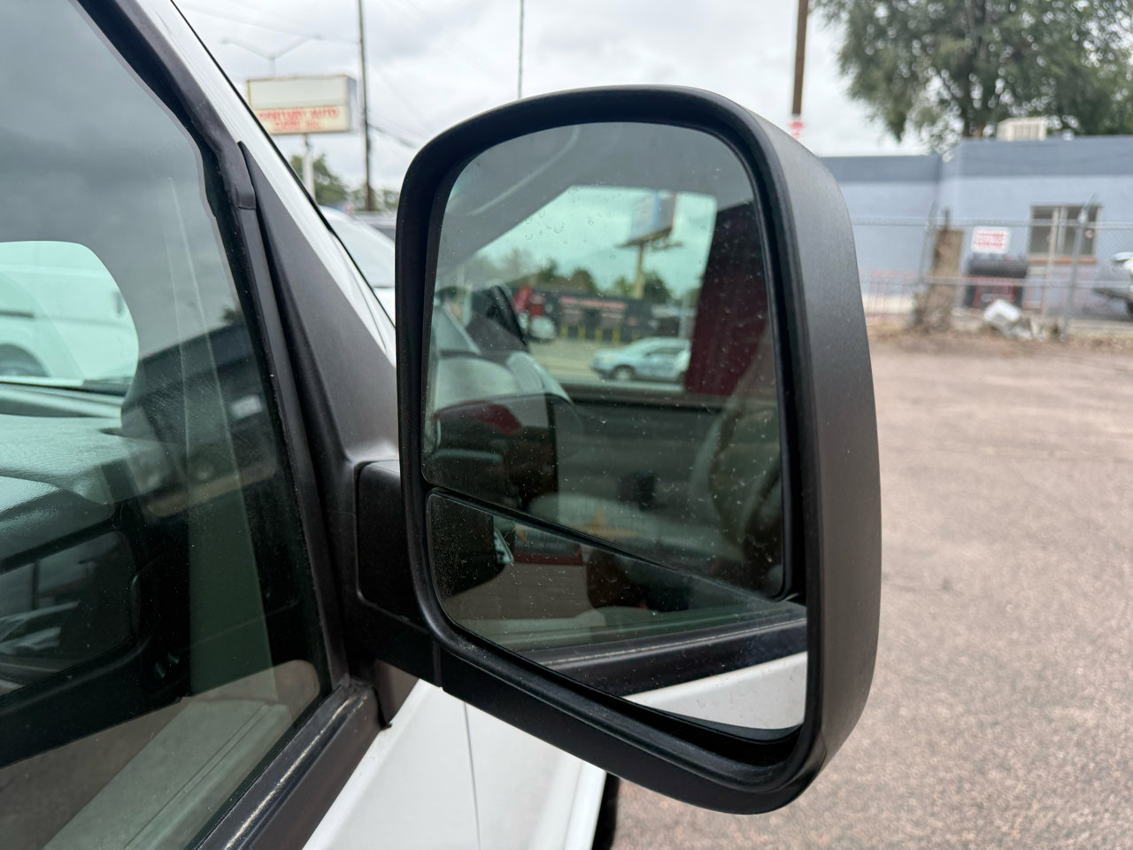 Used 2020 Chevrolet Express 2500 Extended w/ Communications Package image 25