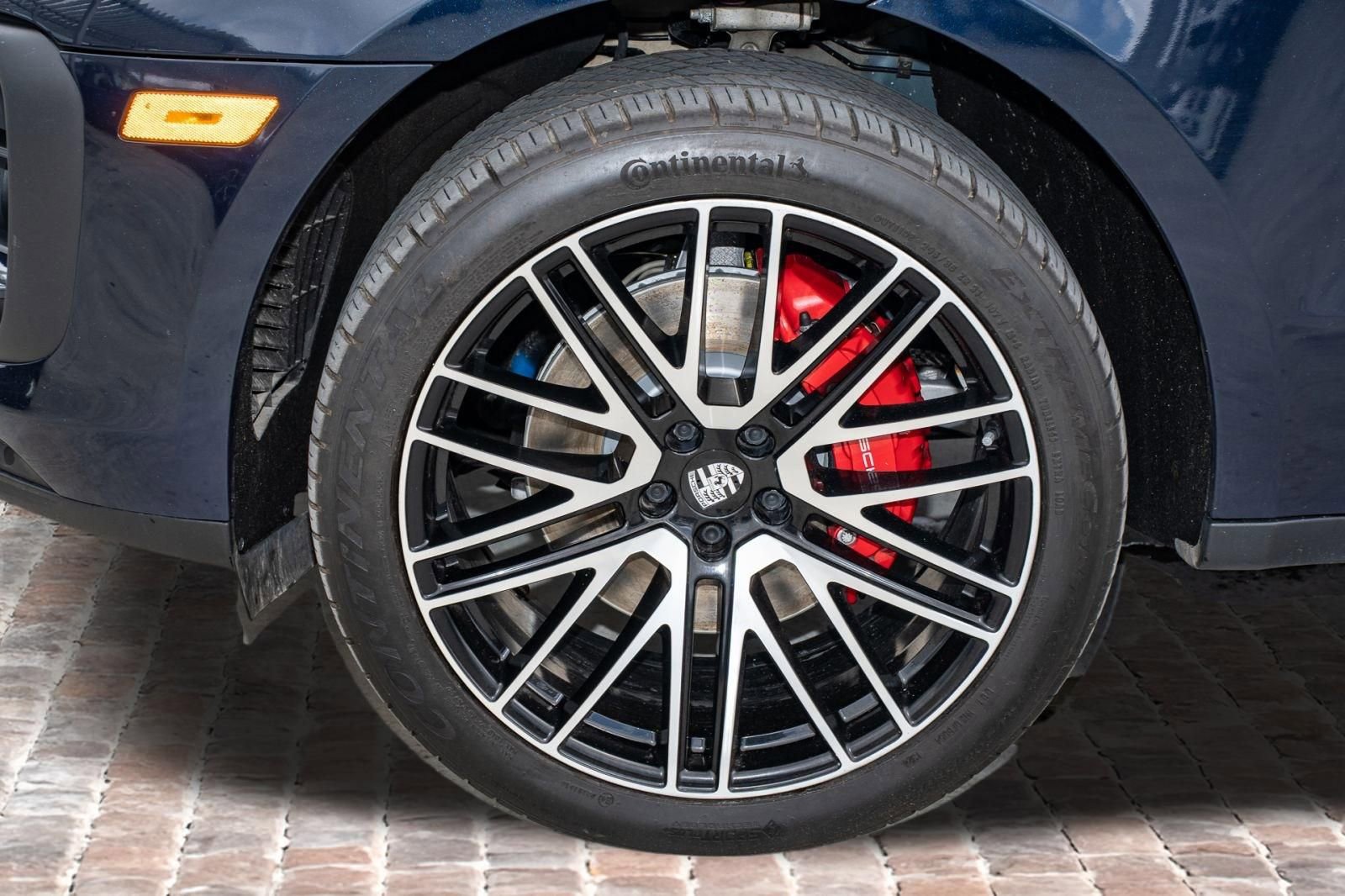 Used 2022 Porsche Macan S image 37