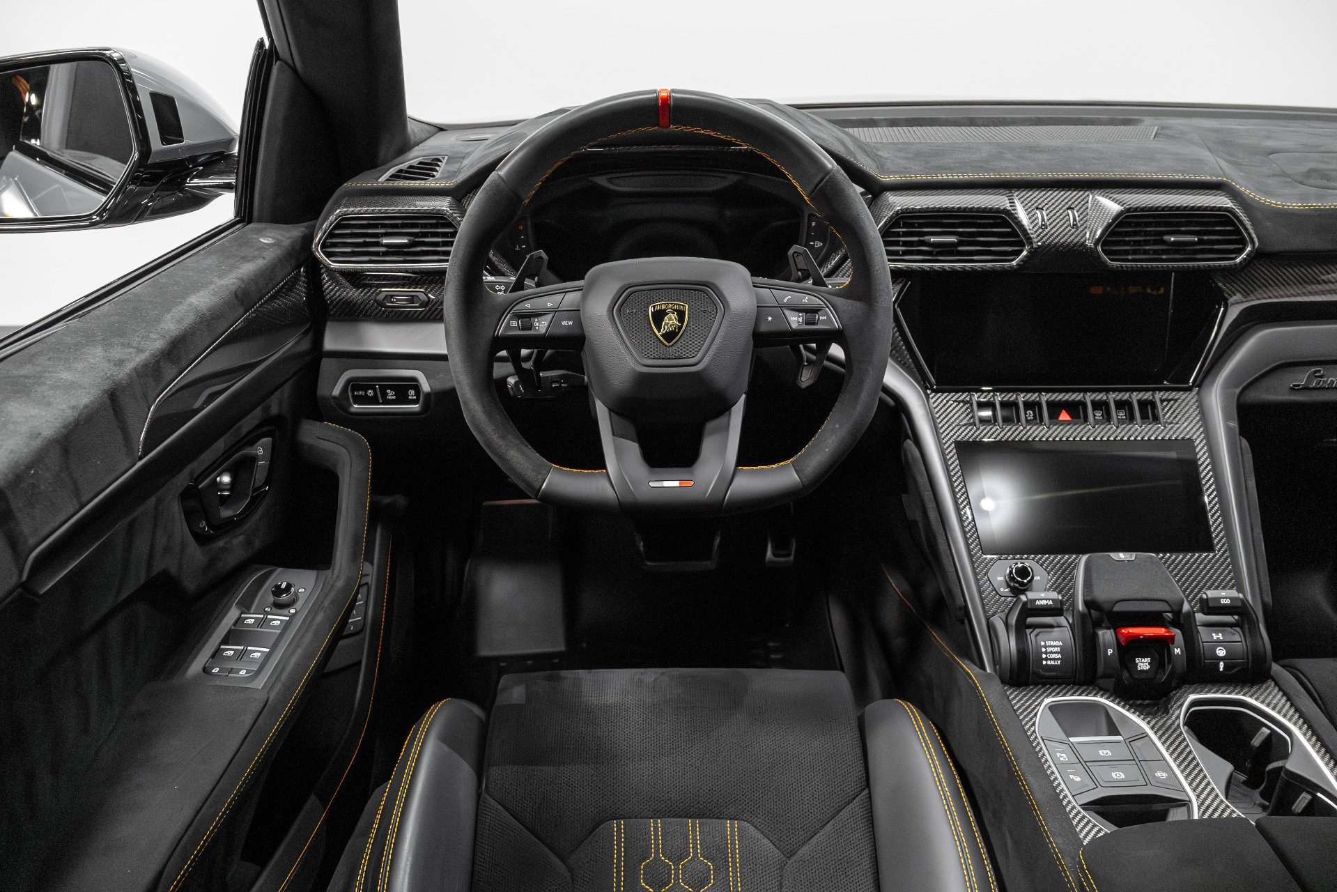 Used 2023 Lamborghini Urus Performante image 73
