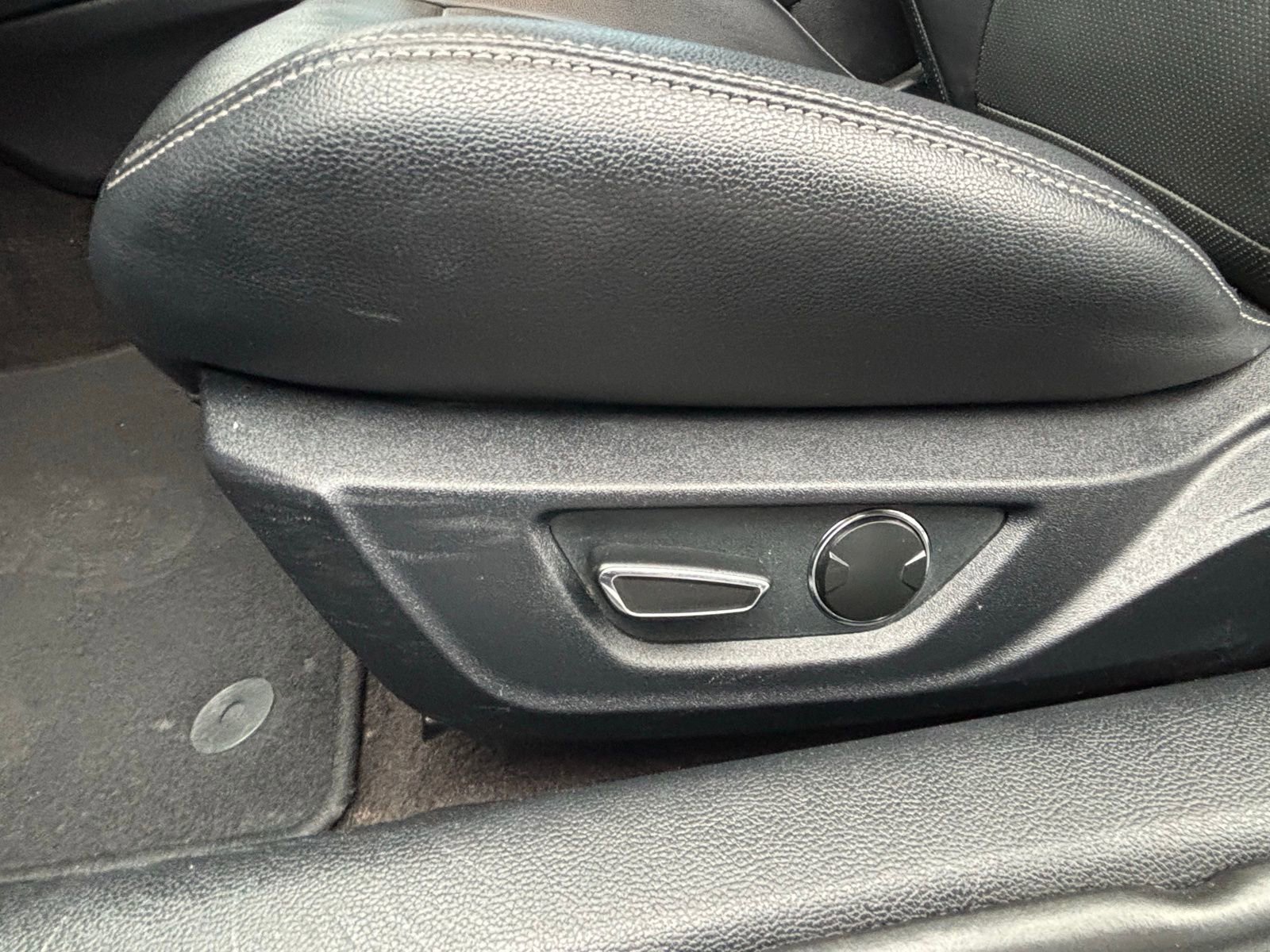 Used 2016 Ford Mustang Premium w/ Equipment Group 201A image 11