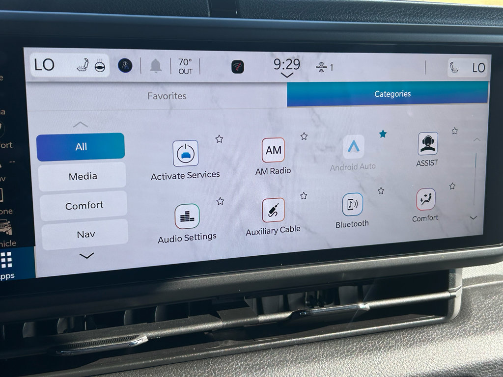 New 2025 Jeep Gladiator Willys image 16