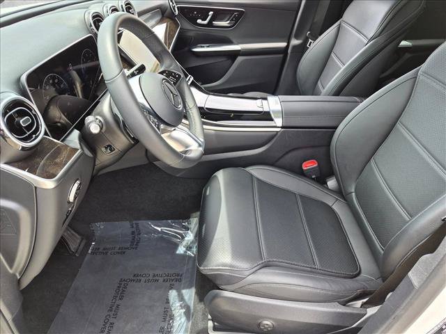 Used 2026 Mercedes-Benz GLC 300 4MATIC image 16