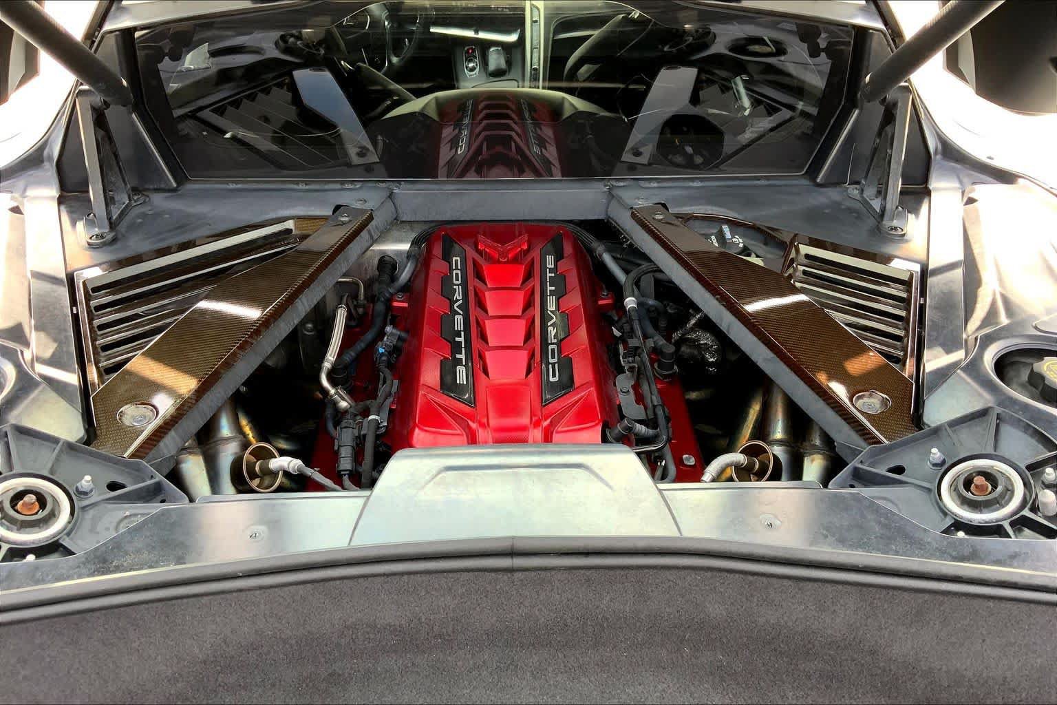 Used 2021 Chevrolet Corvette Stingray Premium Cpe w/ Z51 Performance Package RWD image 25
