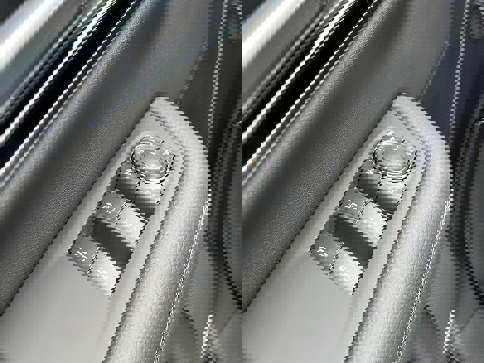 New 2026 GMC Yukon Denali w/ Denali Reserve Package image 24