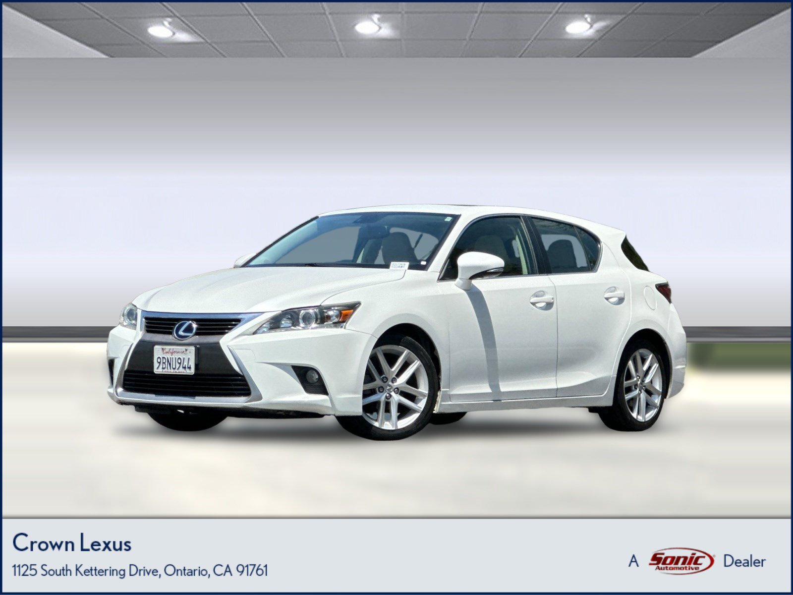Used 2014 Lexus CT 200h FWD image 1