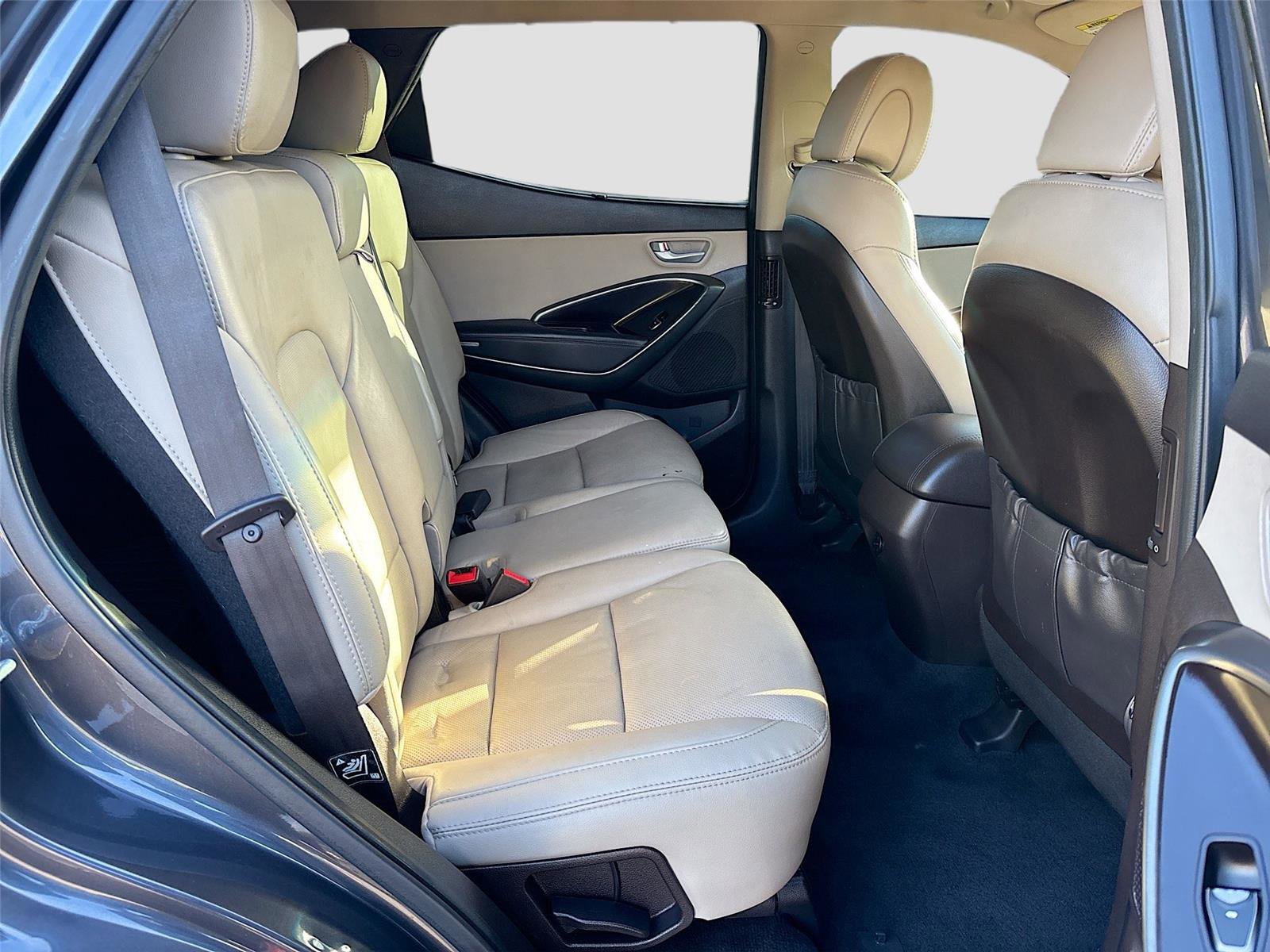 Used 2017 Hyundai Santa Fe Sport image 26