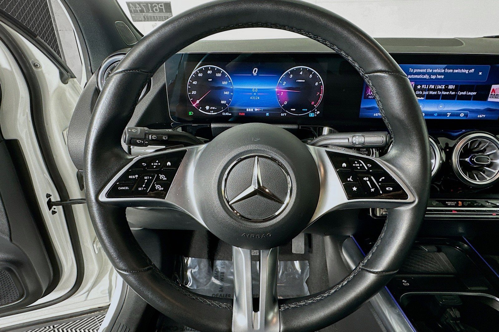 Used 2025 Mercedes-Benz GLA 250 4MATIC image 19