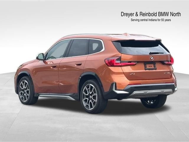 Used 2023 BMW X1 xDrive28i w/ Premium Package AWD/4WD image 4