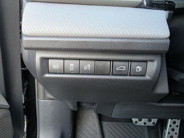 Certified 2025 Toyota Camry SE w/ Convenience Package image 23