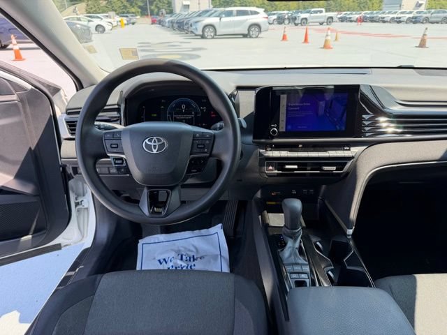 Used 2025 Toyota Camry LE FWD image 12