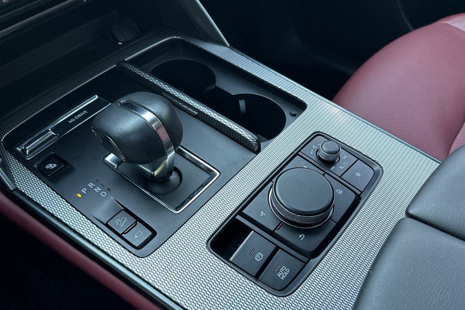 Certified 2025 MAZDA CX-70 Plug-In Hybrid w/ Premium Plus image 23