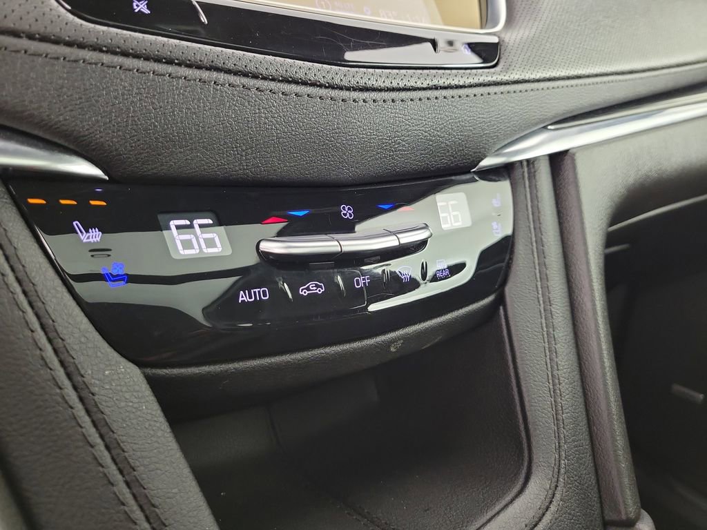 Certified 2024 Cadillac XT5 Premium Luxury w/ Technology Package image 30