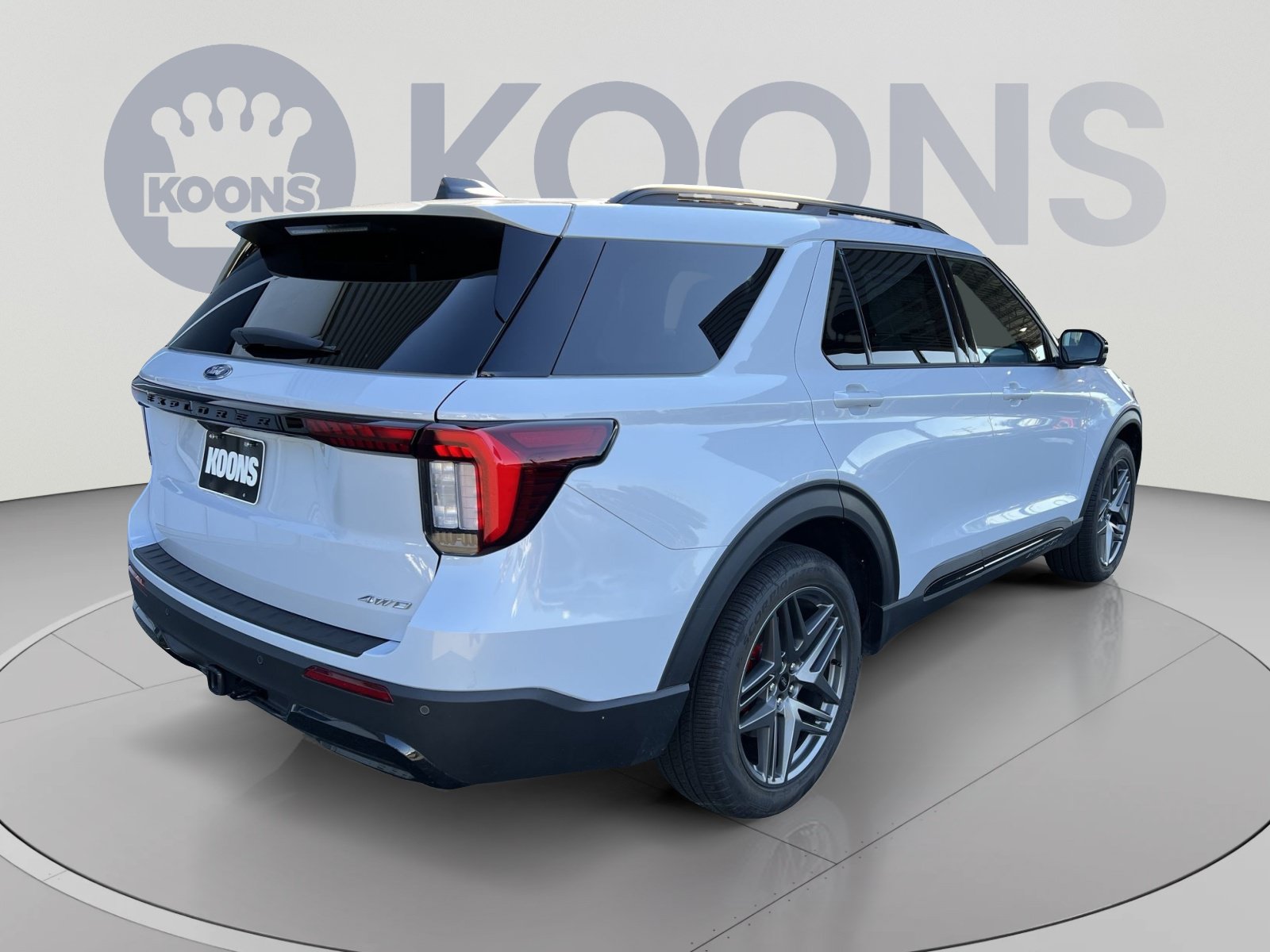 New 2026 Ford Explorer ST-Line w/ ST-Line Street Pack AWD/4WD image 11
