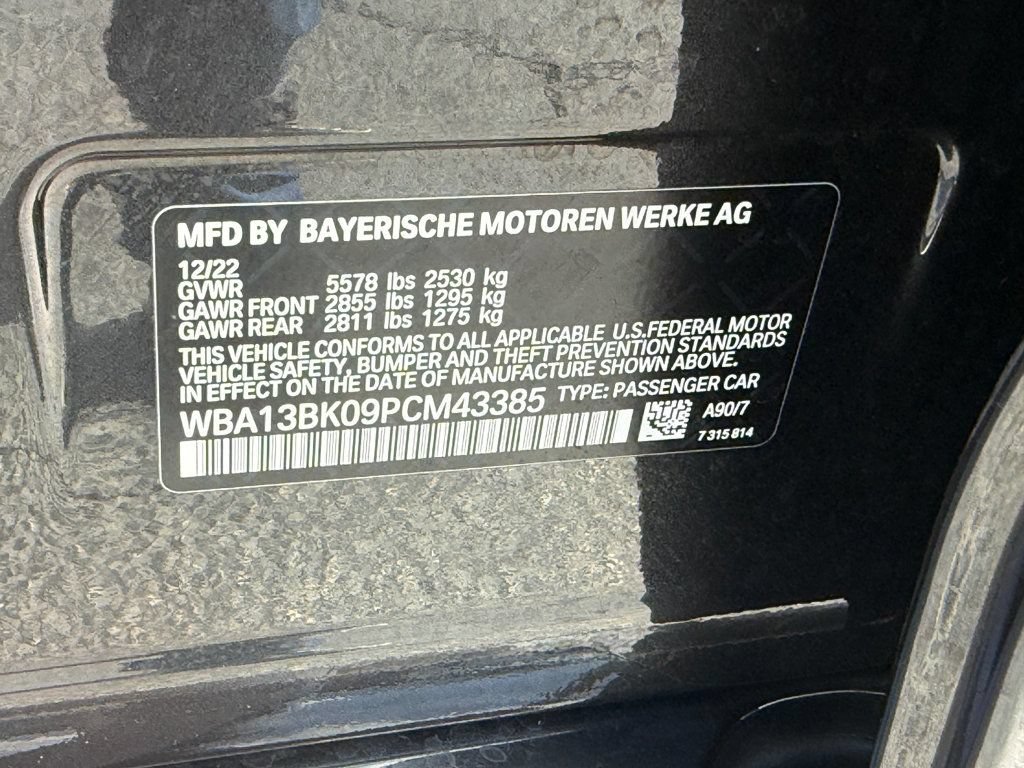 Used 2023 BMW M550i xDrive AWD/4WD image 41