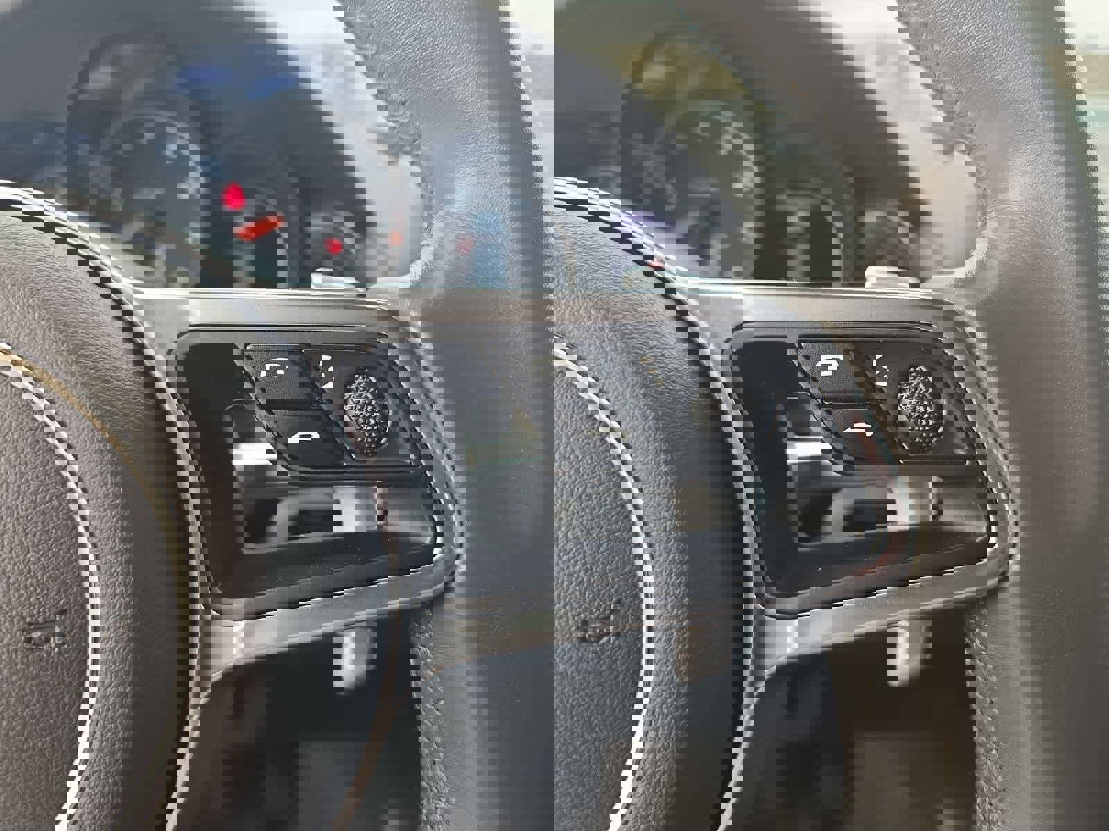 Used 2017 Porsche Cayenne image 25