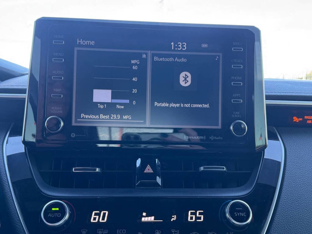 Used 2019 Toyota Corolla XSE image 7