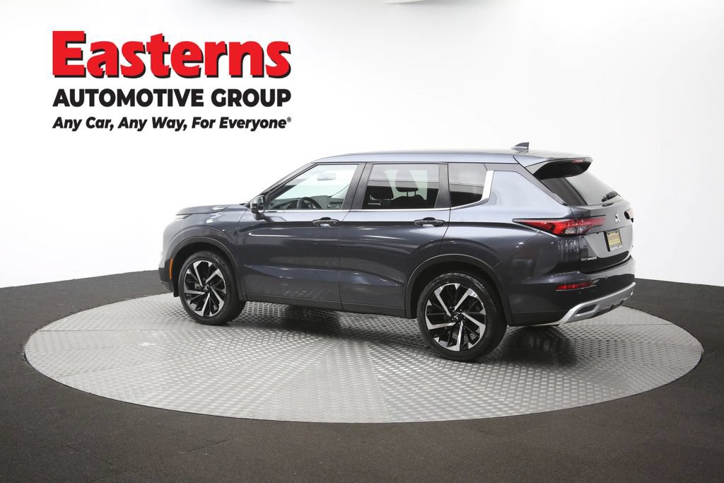 Used 2024 Mitsubishi Outlander SE FWD image 64
