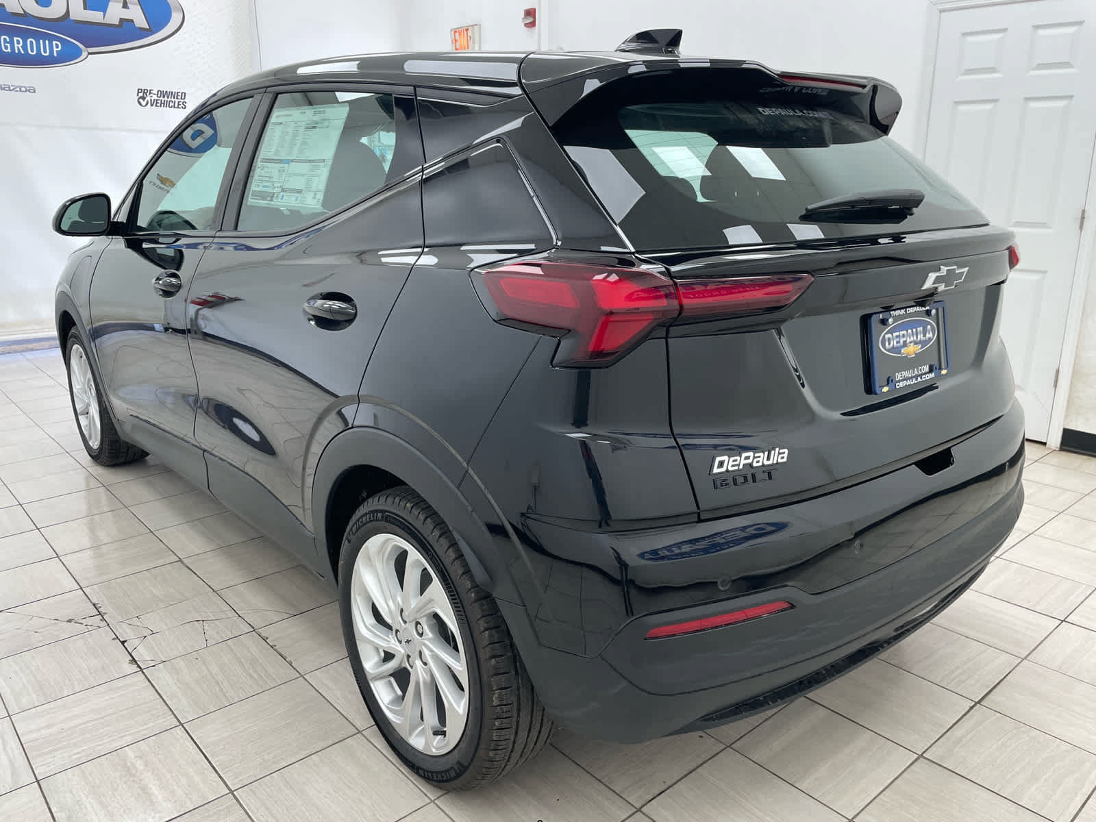 New 2027 Chevrolet Bolt LT w/ Comfort Package FWD image 19