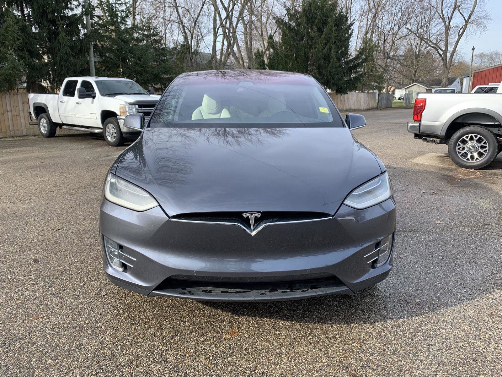 Used 2019 Tesla Model X Long Range AWD/4WD image 2
