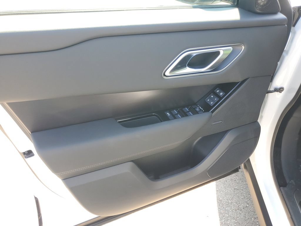 New 2026 Land Rover Range Rover Velar Belgravia AWD/4WD image 7