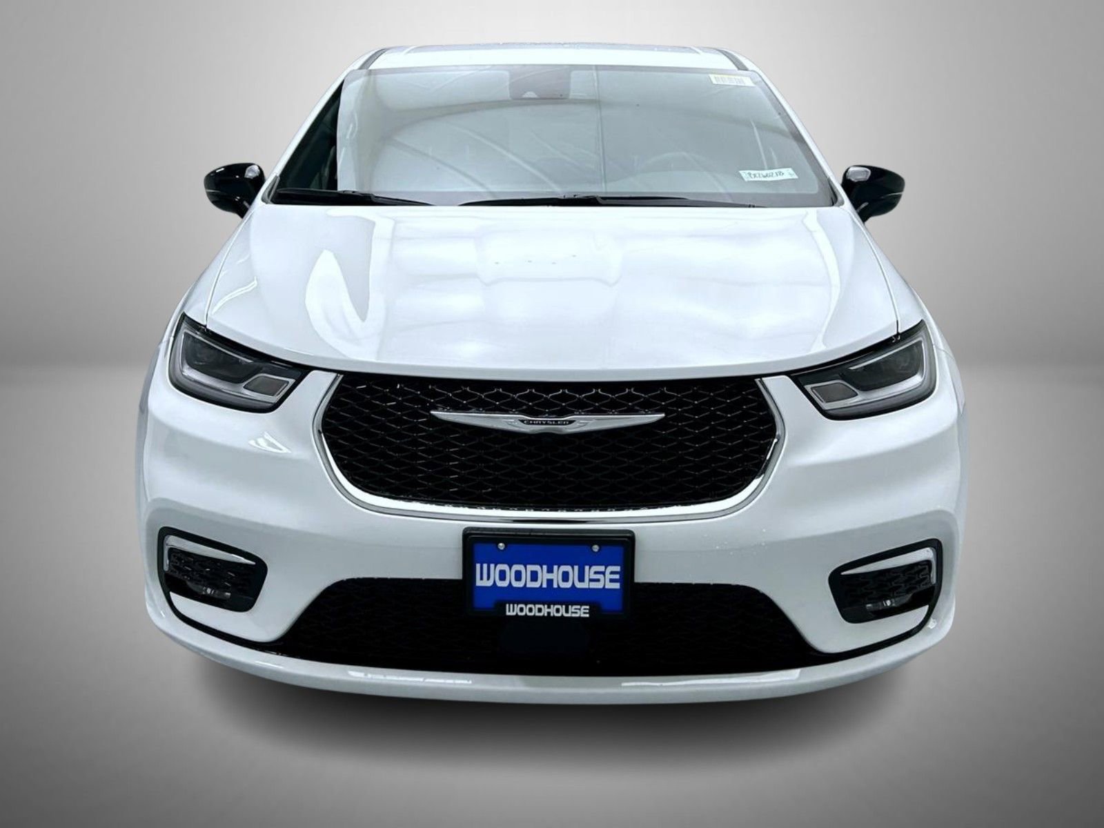 New 2026 Chrysler Pacifica Select image 2