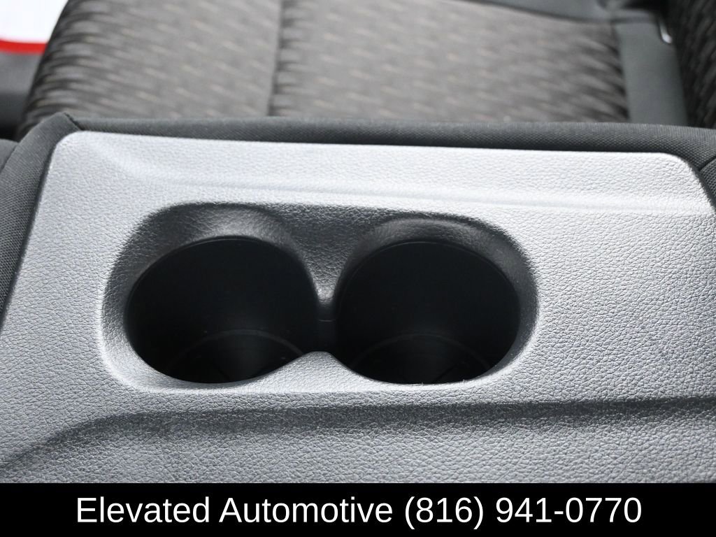 Used 2019 Nissan Rogue SV w/ Premium Package image 21