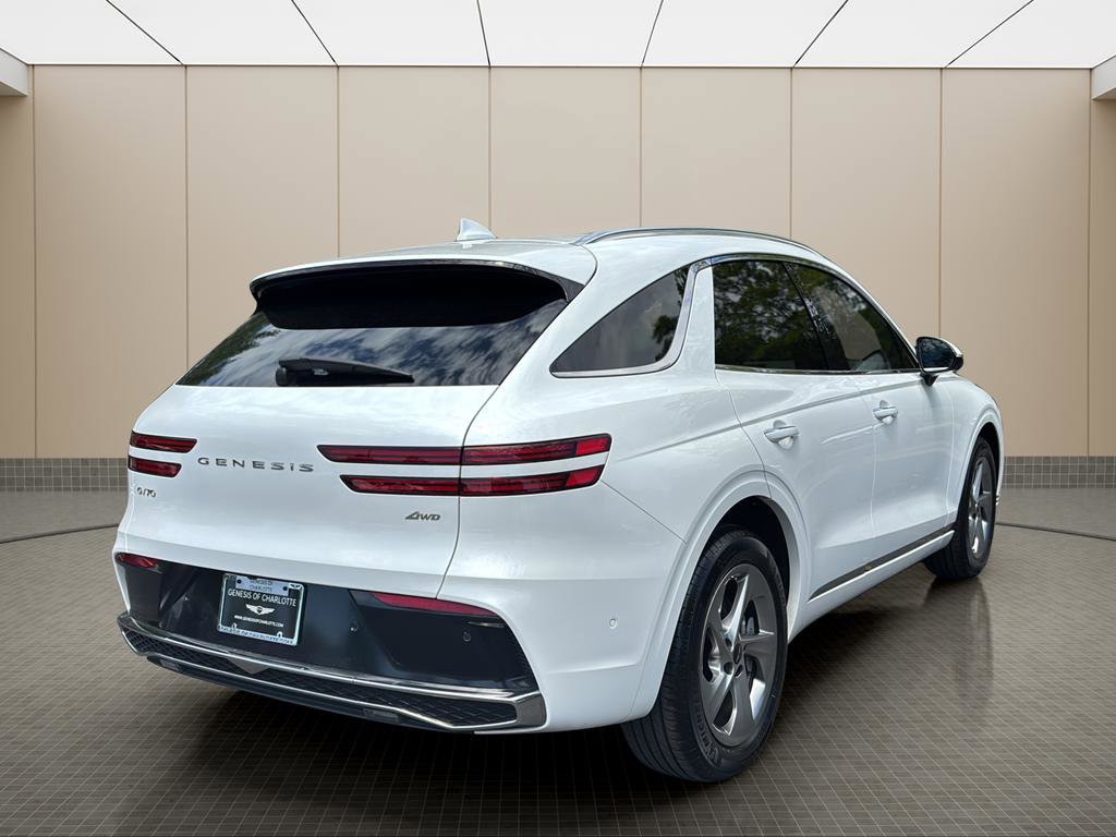 Certified 2026 Genesis GV70 2.5T Advanced AWD/4WD image 5