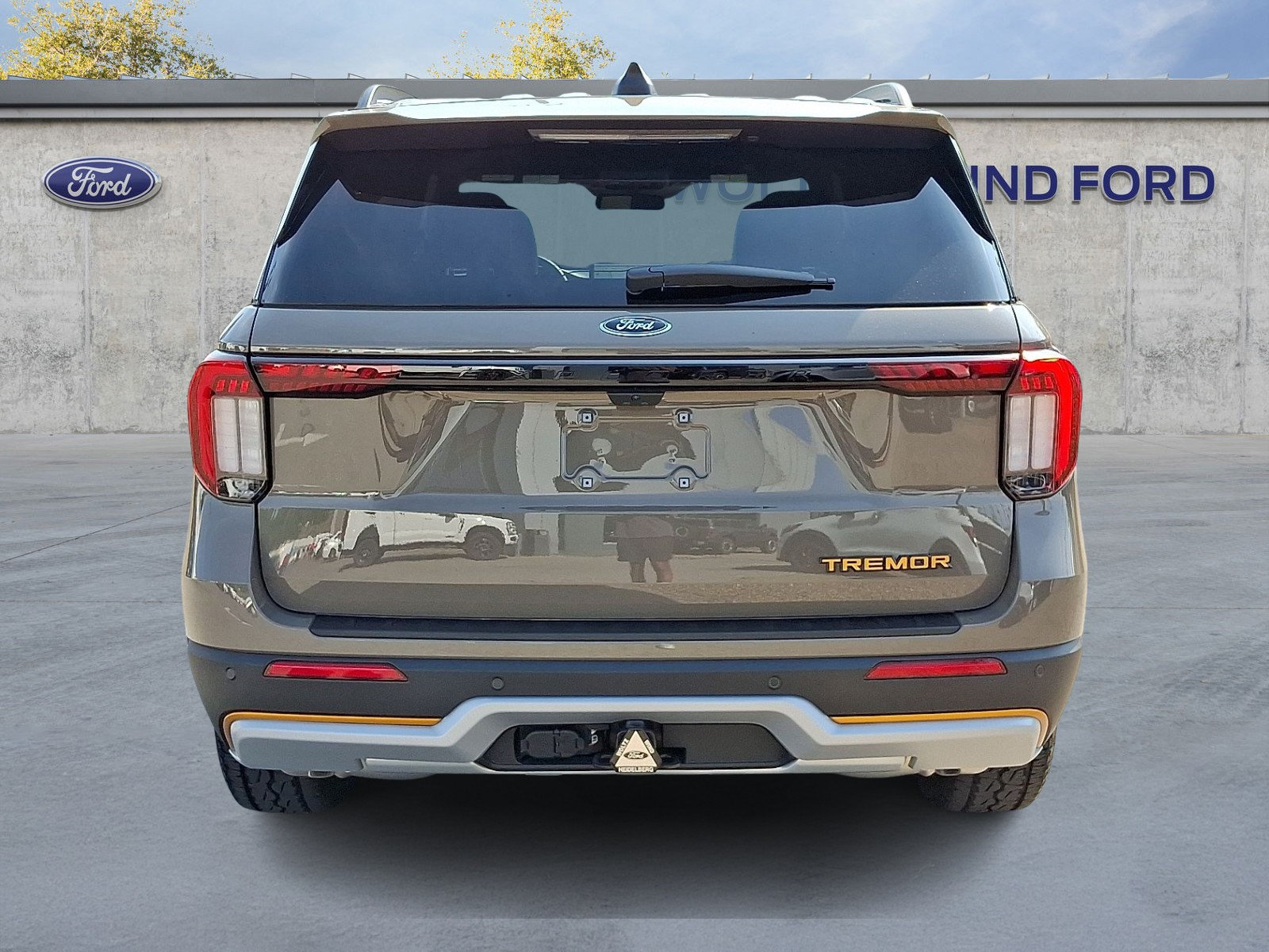 Used 2026 Ford Explorer Tremor w/ Tremor Ultimate Package AWD/4WD image 5