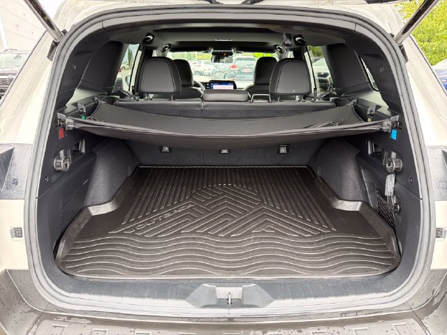 Certified 2026 Subaru Outback Limited AWD/4WD image 29