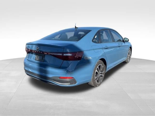 Used 2025 Volkswagen Jetta Sport image 7