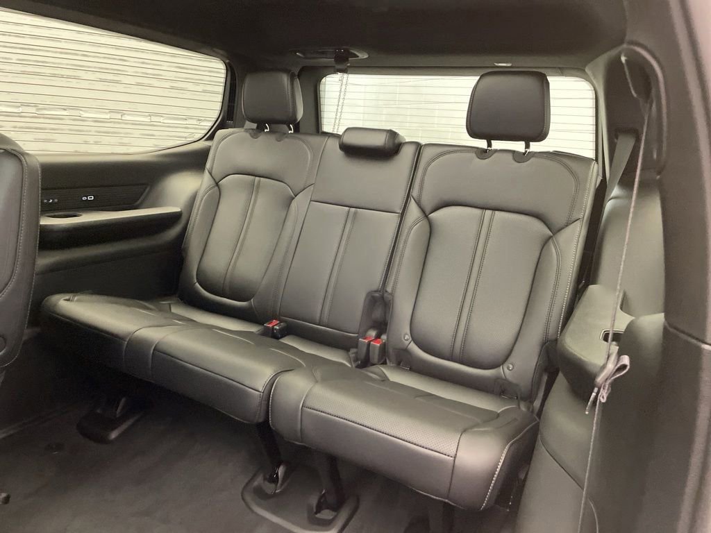 New 2026 Jeep Grand Wagoneer 4WD w/ Premium Group I image 20