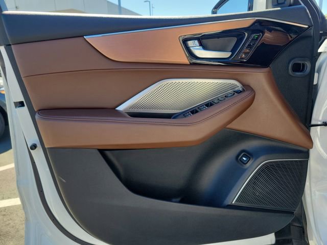 Used 2024 Acura MDX SH-AWD w/ Technology Package image 22