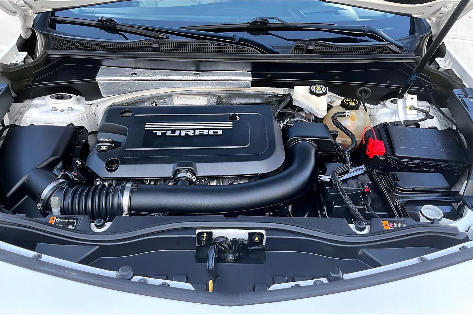 Used 2019 Cadillac XT4 Premium Luxury FWD image 30