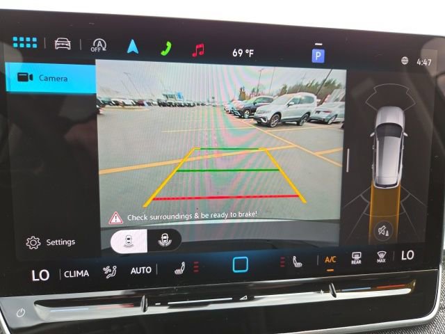 Used 2025 Volkswagen Tiguan S image 15