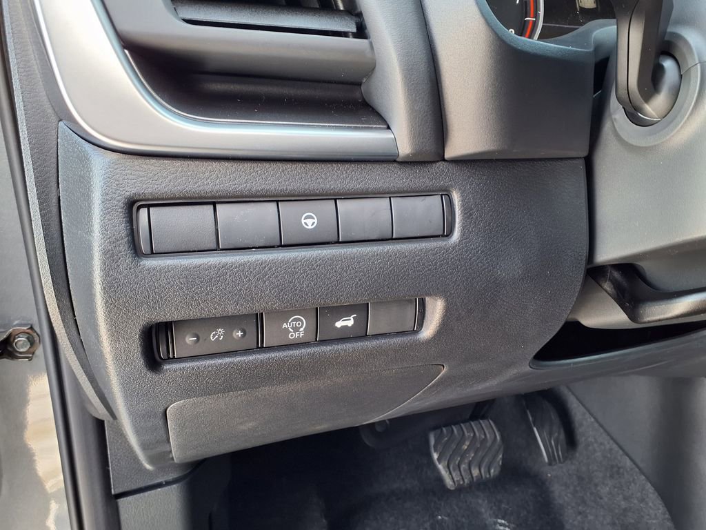 New 2026 Nissan Rogue SV image 56