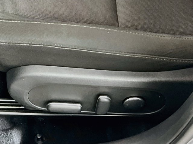 Used 2025 Hyundai Kona SEL FWD image 25