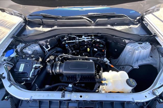 Certified 2024 Ford Explorer XLT image 10