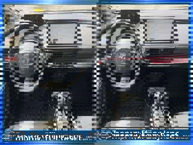 Used 2024 Toyota Prius Prime image 13