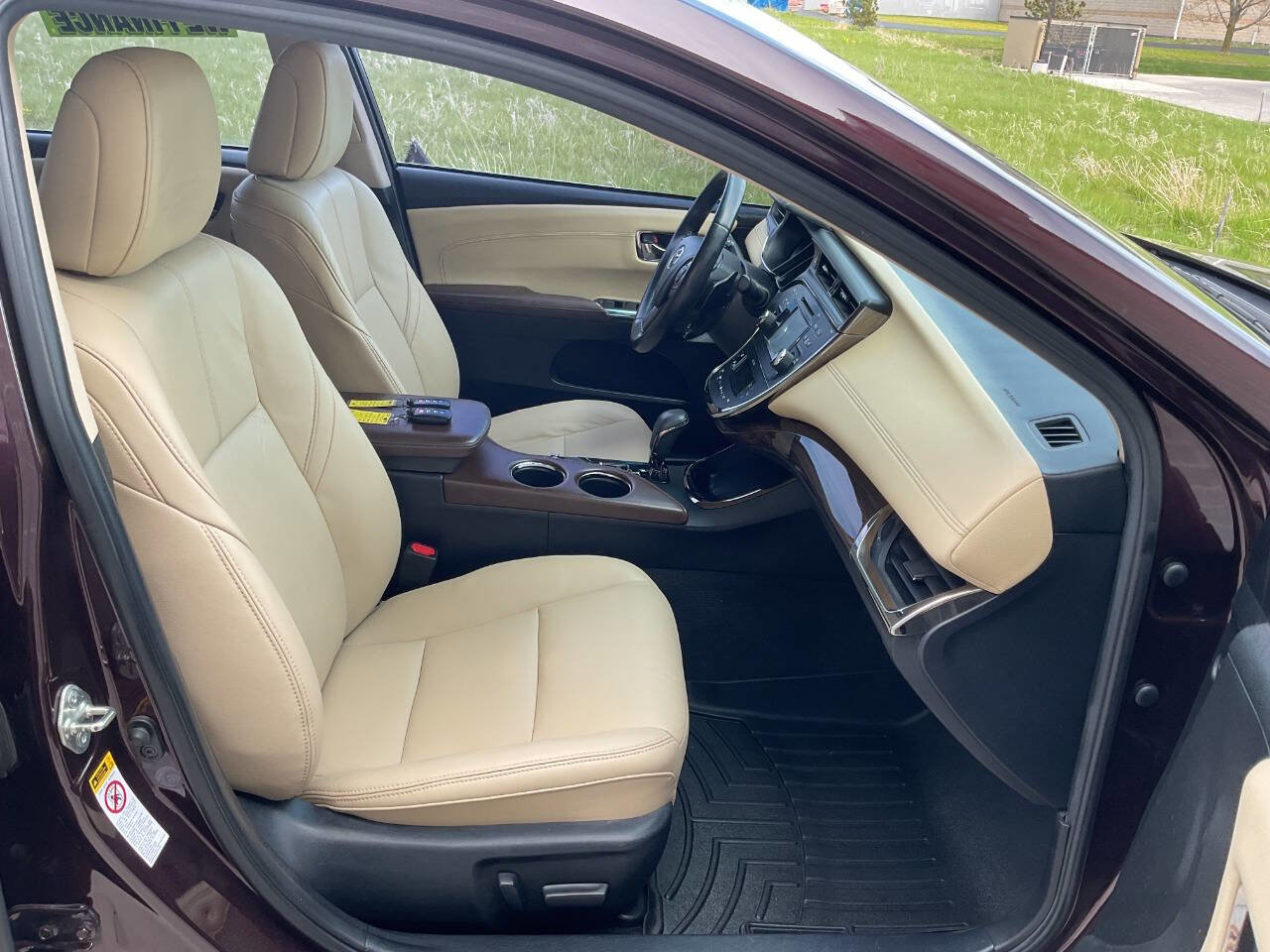 Used 2015 Toyota Avalon XLE FWD image 37