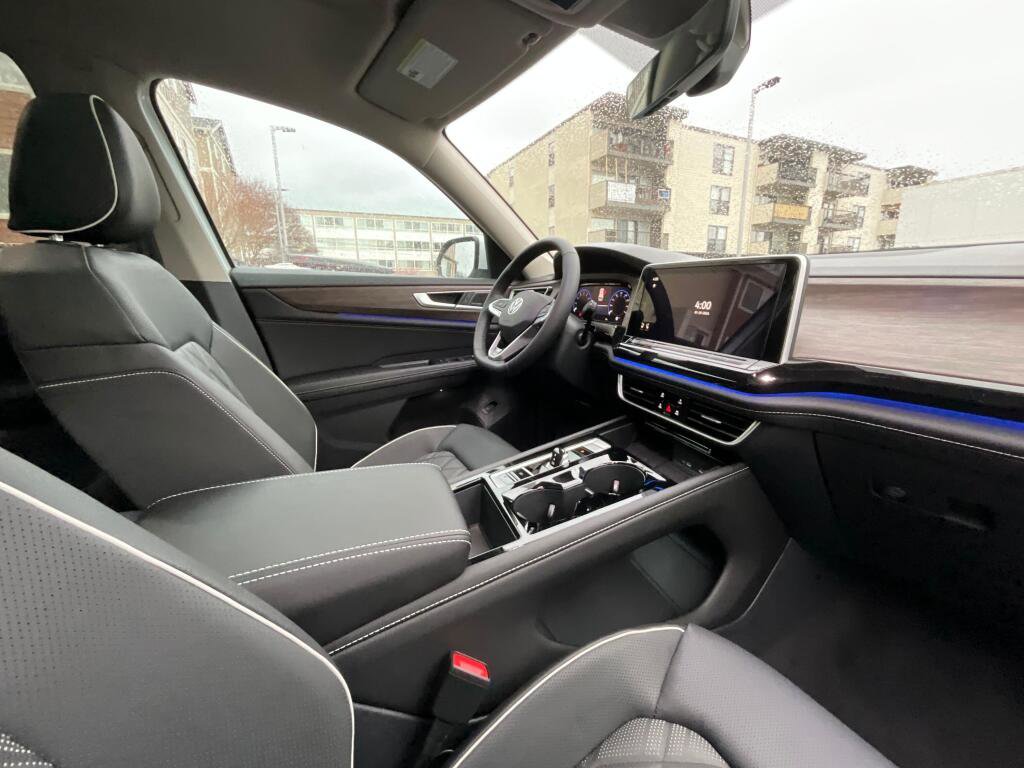 New 2026 Volkswagen Atlas SEL Premium R-Line image 20